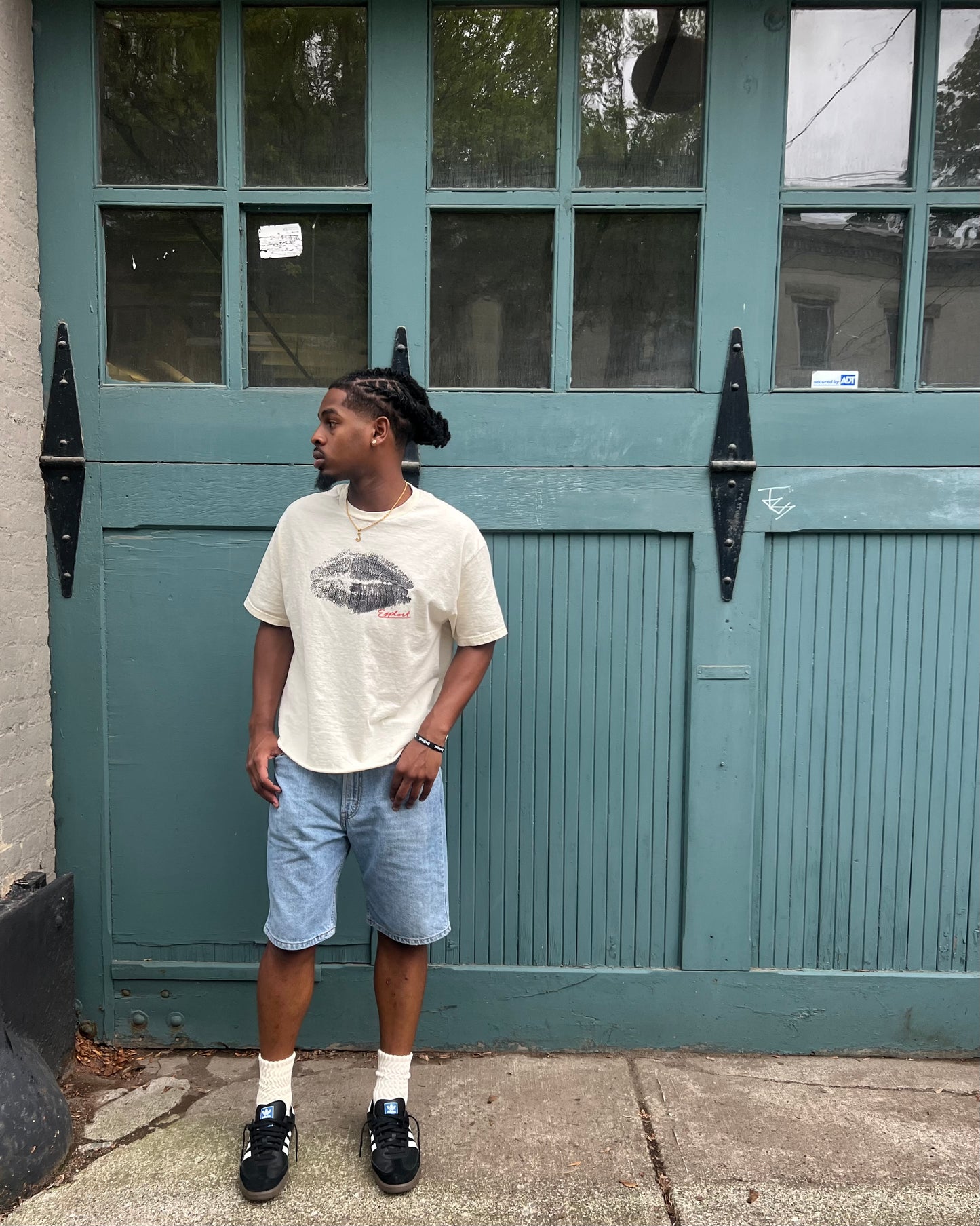 A Mother’s Kiss Tee V2